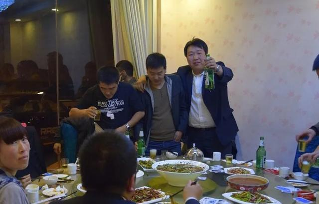 教你三句简单的敬酒语（轮你敬酒只会说）