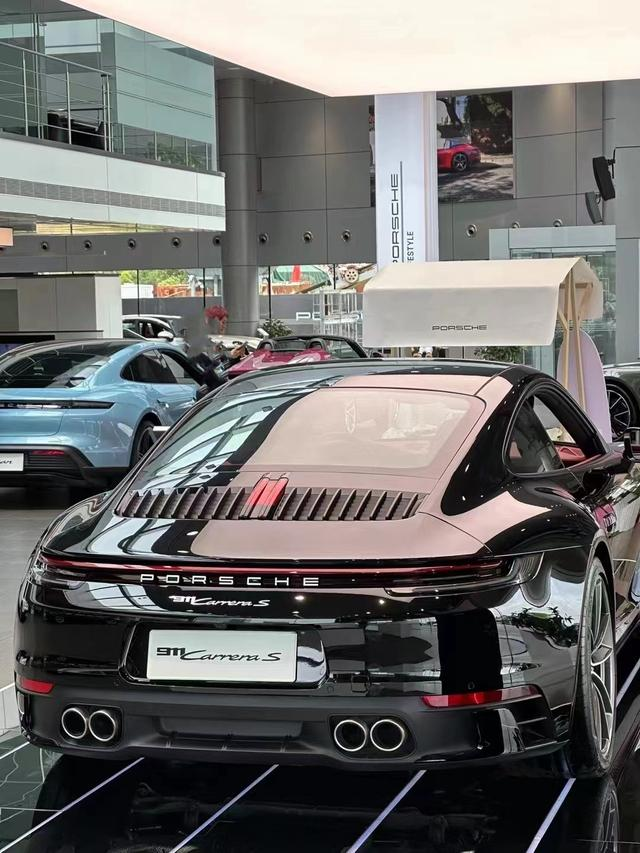 2023款保时捷911报价及图片（450马力，裸车149万）