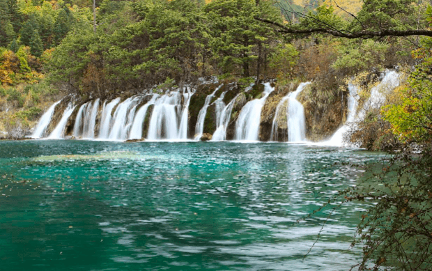 重返九寨沟，再探秘最刺激的旅游攻略