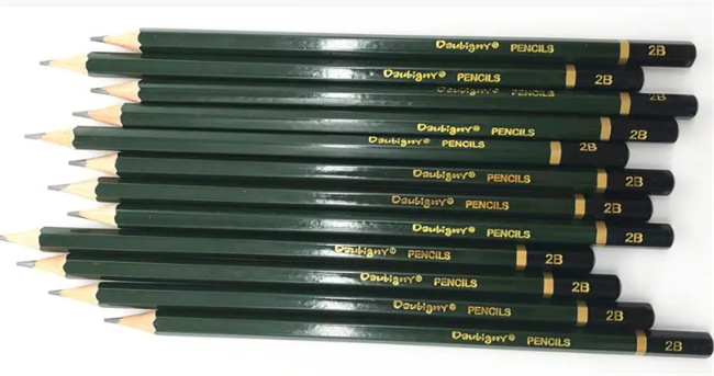 hb和2b铅笔的区别 2b和hb铅笔哪个颜色深