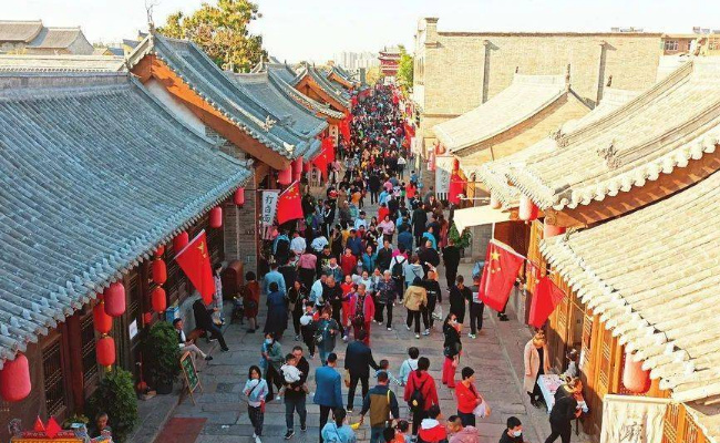 “双节”假期文旅市场热度上扬 多地培育消费新场景 表明了哪些问题