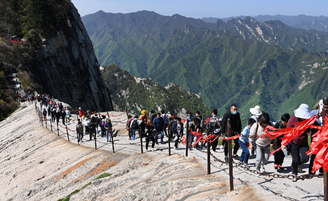 中秋国庆假期过半为什么多地景区限流  为什么博物馆约满