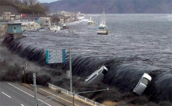 日本东部海域6.2级地震 将引发海啸 要如何应对呢