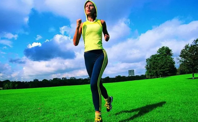 跑步减肥的正确方法是什么  跑步减肥有用吗