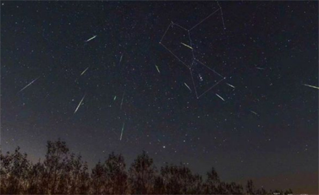 猎户座流星雨划天际 形成原因是什么