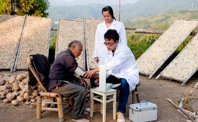 ​今年招聘大学生村医超5000人 有哪些好处