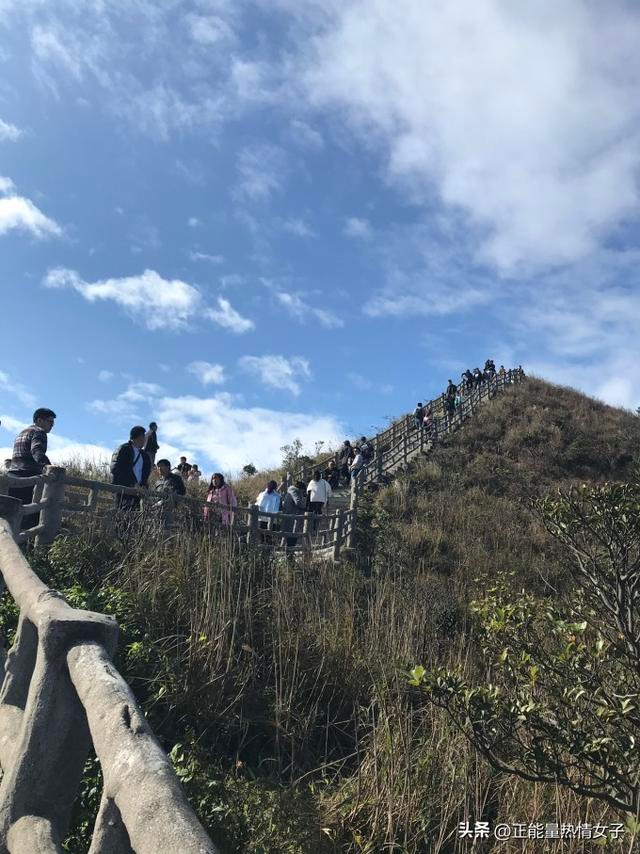 银屏山旅游攻略一日游（素有 小九寨沟 之美誉）